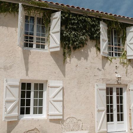 Domaine De Bassibe Bed and Breakfast Ségos Εξωτερικό φωτογραφία