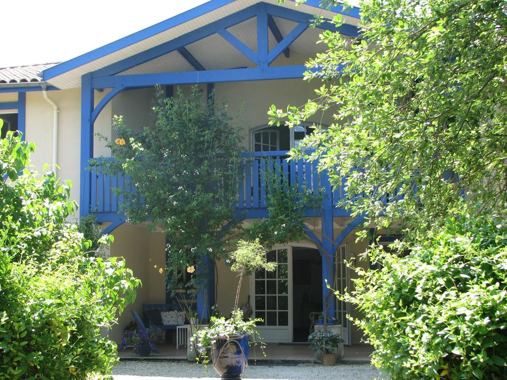 Domaine De Bassibe Bed and Breakfast Ségos Εξωτερικό φωτογραφία