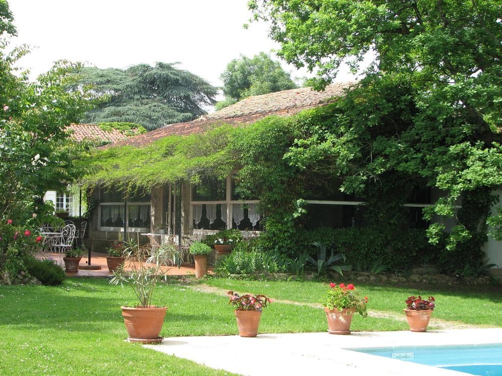 Domaine De Bassibe Bed and Breakfast Ségos Εξωτερικό φωτογραφία